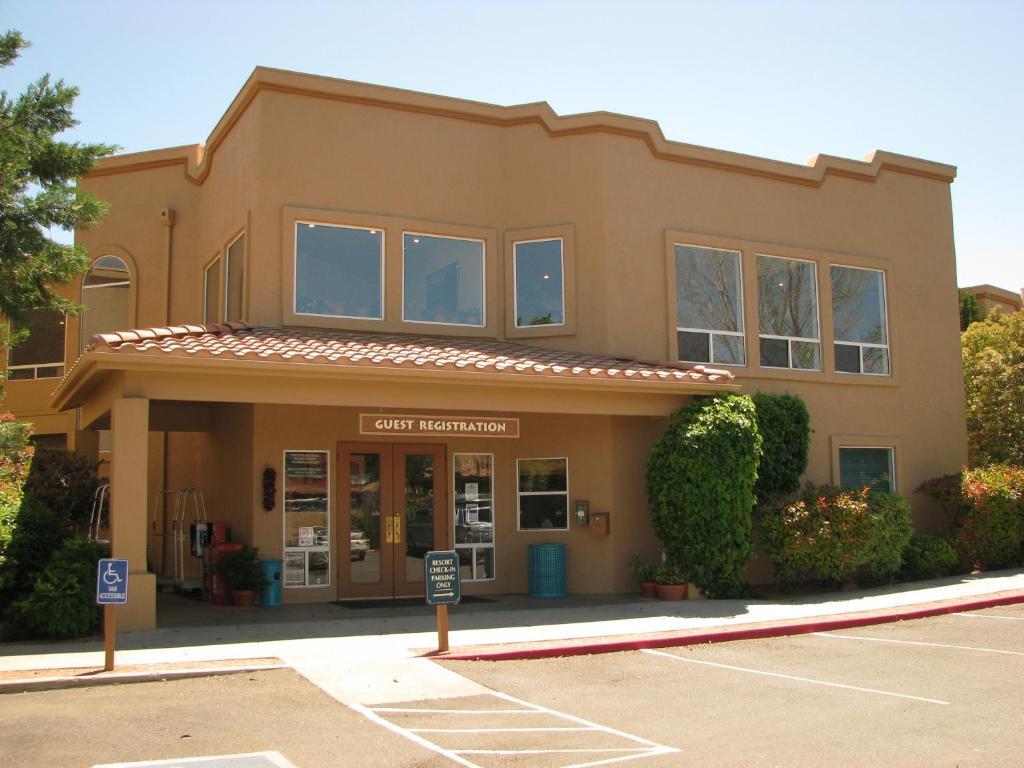 Sedona Springs Resort, a VRI resort Exterior foto